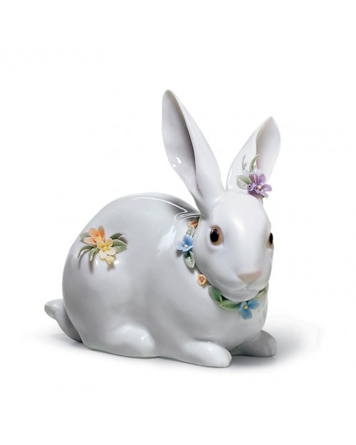 Статуэтка "Внимательный кролик с цветами"