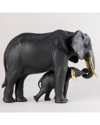 Фигурка "Слоны, показывая путь" (Boldblack)