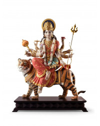 Скульптура богини Дурги.
